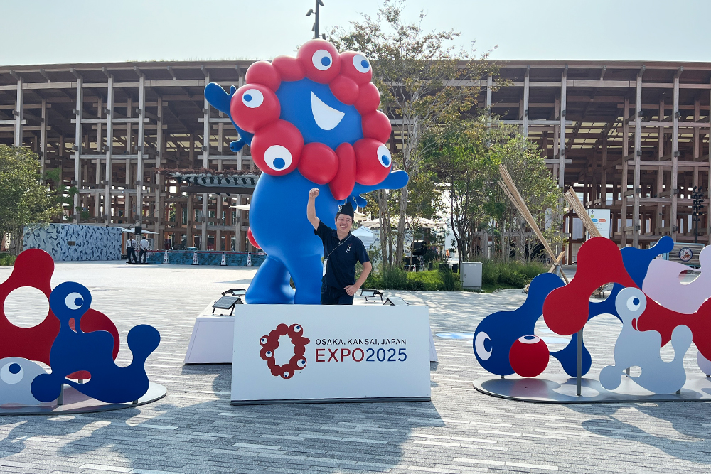 ミャクミャクとの写真