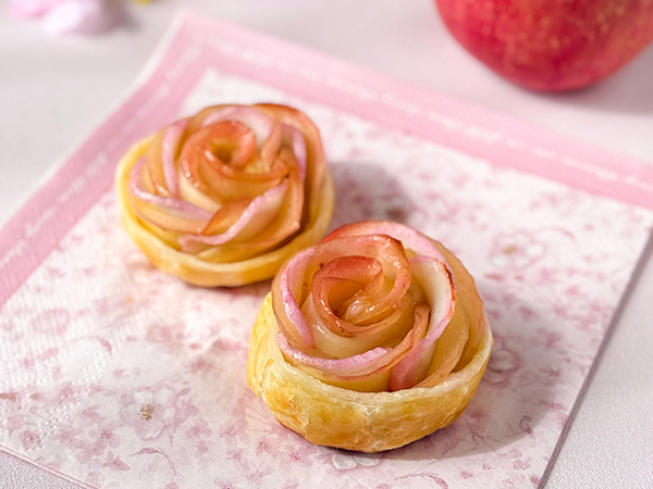 かまぼことりんごのローズパイ